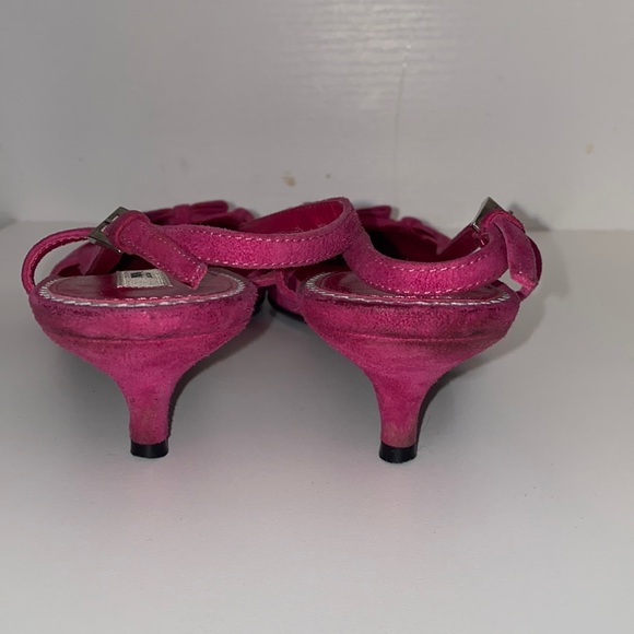 Prada Suede Fuchsia Kitten Heels - Picture 5 of 11